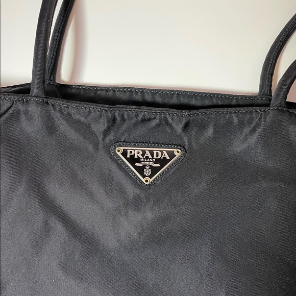 Shoulder bag nylon- SOLD ON IG - Picture 2 of 10
